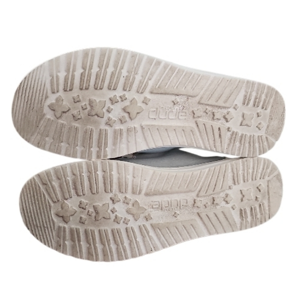 Hey Dude Wendy Boho Light Denim Slip-On Shoes Women’s 7 Casual Comfort Travel - Picture 9 of 13
